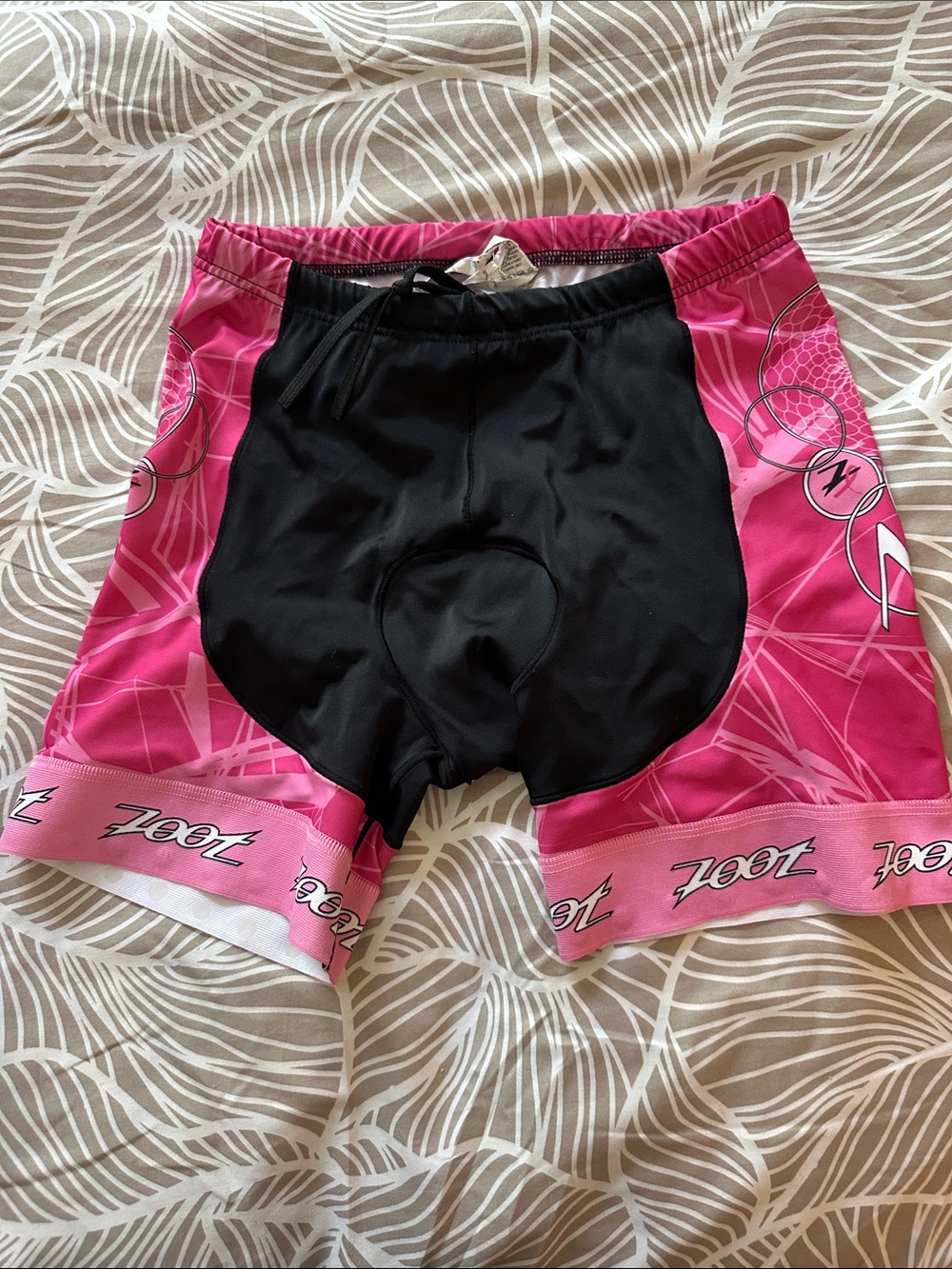 Zoot Pink and Black Triathlon Cycling Shorts